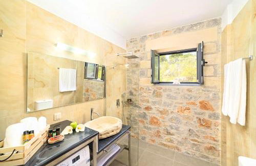 Villa Vardis Heated Pool - Foto 45