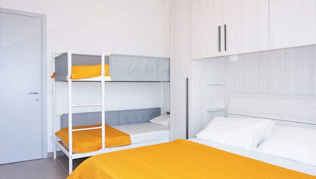 5-person Caorle Apartment With Pool - Foto 2, Habitación