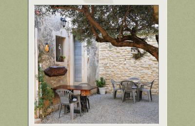 Les Gîtes sous l' Olivier en Camargue - Photo 64