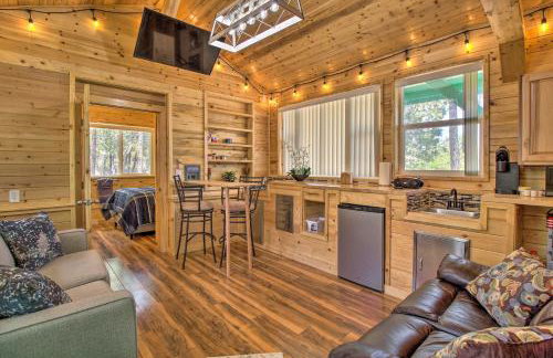 Grill, Fire Pit Pet-Friendly Lakeside Cottage! - Foto 1