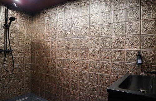 LE MOULIN DES PLAISIRS atypical SM experience - Foto 24