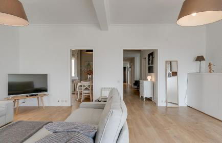 Rambla Catalunya Sky - Photo 10