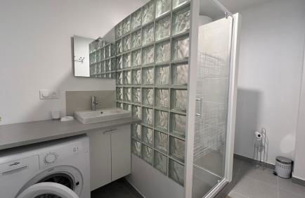 Appartement T2 40 M2 cosy RDC plein centre ville - Foto 8