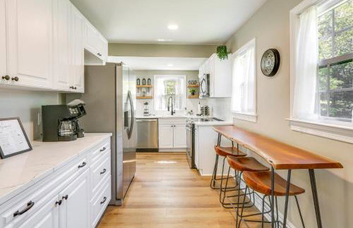 Charming Greensboro Home - 2 Mi to Downtown! - Foto 2