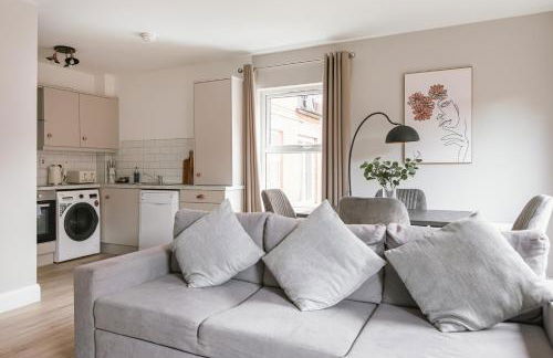 Luxurious 2 Bedroom City Centre Apartment Walking Distance to Everything Sleeps 6 - Foto 11