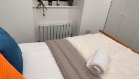 Penthouse Loft Suite in Putney, PS5, 60"TV, Netflix, Sleeps 6, ideal for relocators and professionals - Foto 4, towels