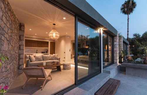 Bungalows at Almiros Beach - Foto 24