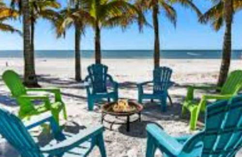 Luxury Beach Condo Located On The Bay In A Tropical Oasis!!! - Foto 57