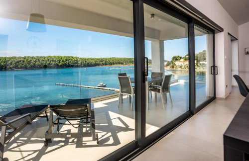 Villa Veronica with pool first line at sea - Foto 2