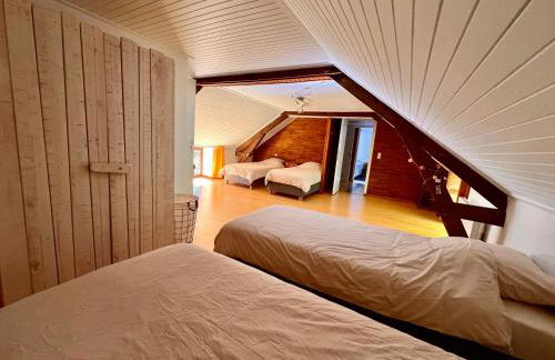 Domaine de charme avec 2 gîtes et piscine couverte - Foto 11