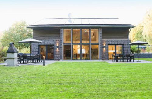 Villa Thormarcon am Plauer See für 20 Gäste, Sauna, Pool - Foto 1