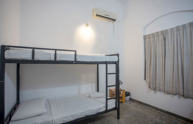 Serenity Lake Front Villa - Foto 48