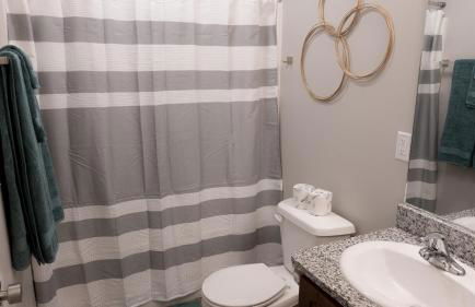 Luxurious Townhome Suites Near Airport #4 - Foto 33