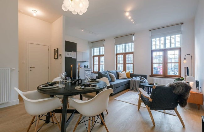 Modern Apartment Located at Historical Main Square - Photo 27