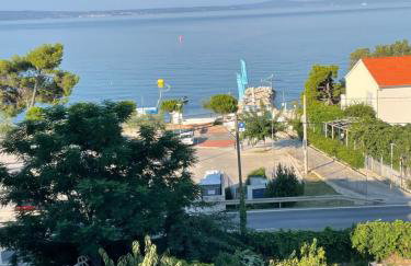 Beachview Apartments Podstrana - Photo 40