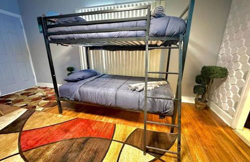 Refurbished 3 Bed, 2 Bath Apt - Near Park and Falls - Foto 11