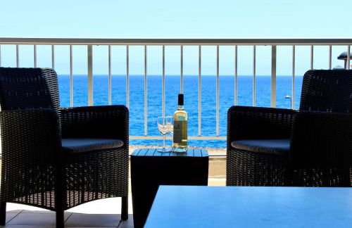 Sunny Ocean View Apartment - Foto 2