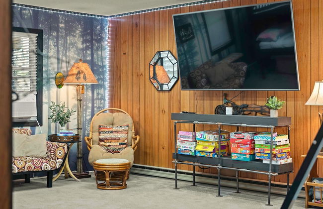 Mountain Magic by Avantstay Firepit Game Room - Pool Table Foosball - Foto 36