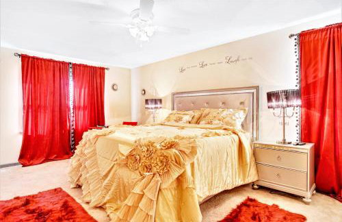 Spacious & Quiet 3BR Family Home with Fast WiFi - Foto 1