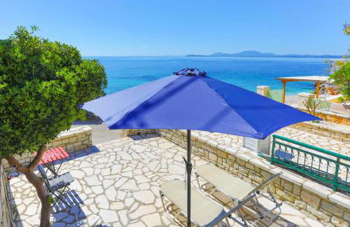 Kaminaki Beachfront Apartments - Foto 10