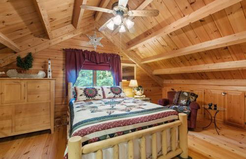 Lakefront Log Cabin on 2 acres - Photo 39