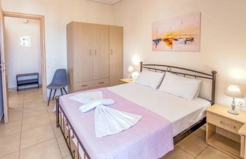 Aloustina Apartments - Photo 9