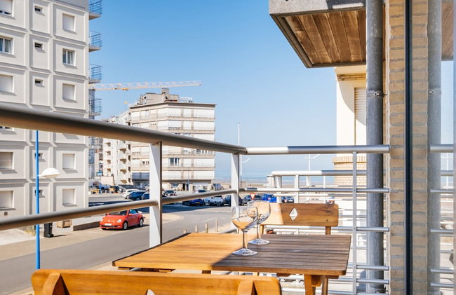 Duplex Near Zeedijk & Center With Sunny Balcony - Photo 22