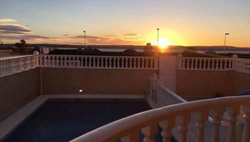 Chalet con vista para salinas y piscina privada - Foto 2