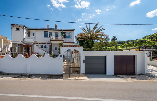 Modern Apartment in Arbanija with Hot Tub - Foto 30