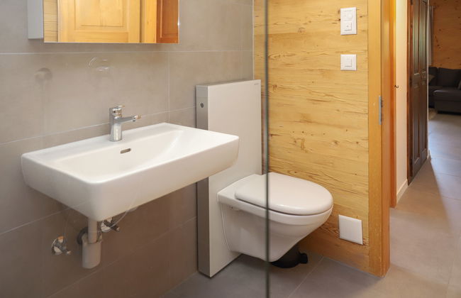 Sernisa Rez - Foto 17