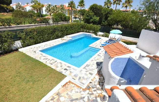 Delightful Single-storey Villa, Private Pool, Free air Conditioning and Wifi - Foto 13
