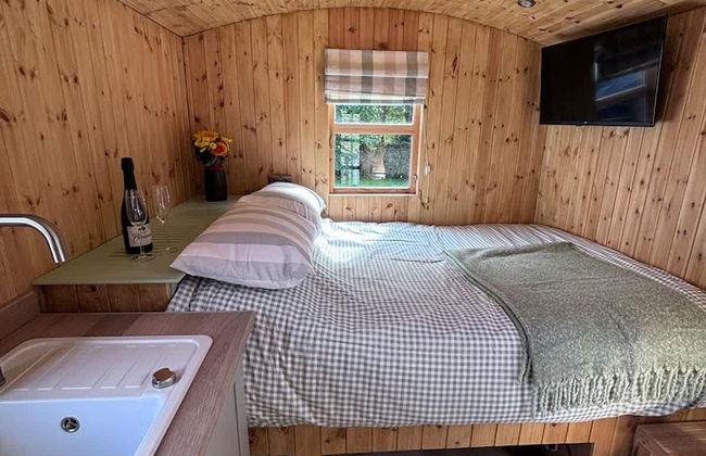 Shepherds Hut With Hot Tub - Foto 2