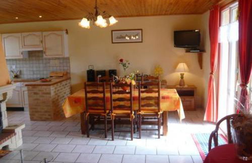 Gîte idéal pour cure thermale, proche port de plaisance, terrasse et grand terrain. - FR-1-589-69 - Foto 16