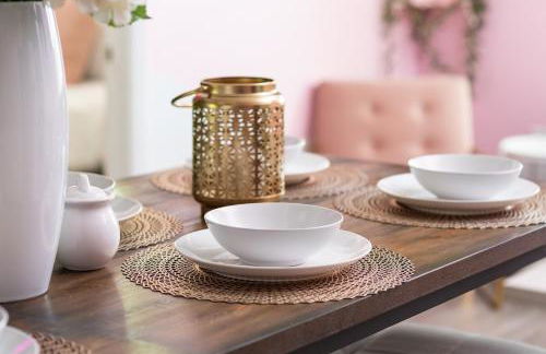 Unit 106 Stylish Condo with Free Parking and Close to Downtown - Foto 31