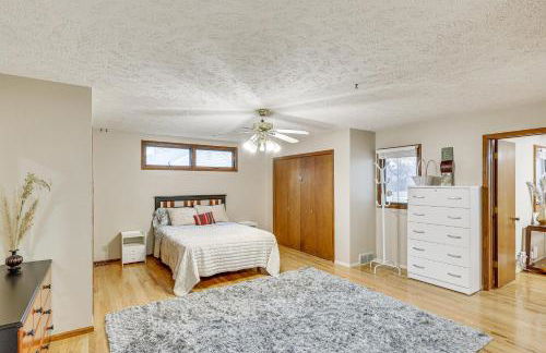 6 Mi to Dtwn Cozy Omaha Apt with Private Yard! - Photo 13