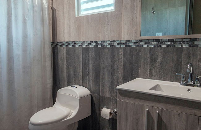 Beachfront Studios - Photo 14