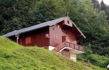 L'appartement LES BOSSONS en lisière de forêt dans le chalet Génépi - Foto 2