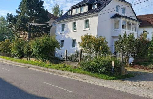 Apartment Wohnung in Hänichen mit Garten by Interhome - Foto 1