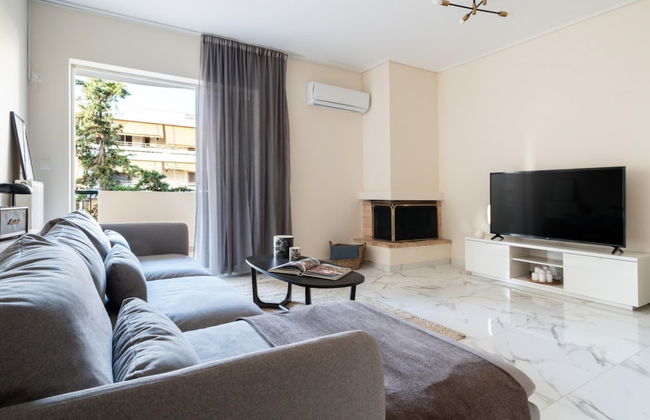 3BD Apt Next to The Ellinikon - Foto 2