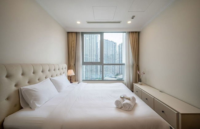 Hoa Tranh - Vinhomes Central Park - Photo 22