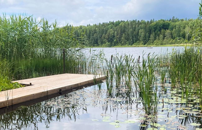 Lakefront Cottage in Torsebo - Foto 28