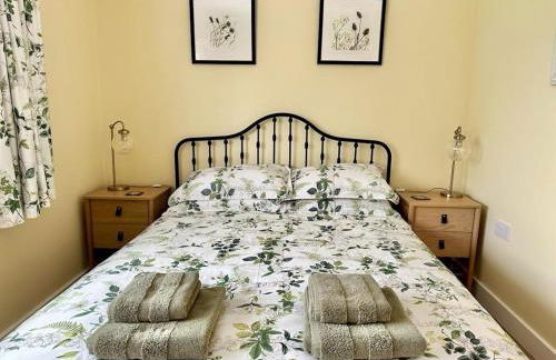 Pembroke Dock Hidden Gem - Pass the Keys - Photo 24