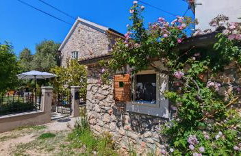 Sundial Stone House - Foto 10