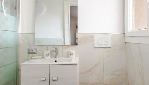 Modern House for Couples & Business Stays - Foto 2