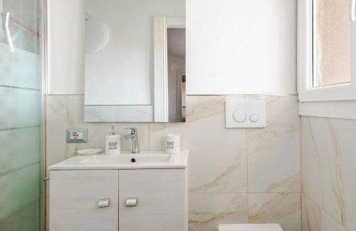 Modern House for Couples & Business Stays - Foto 2