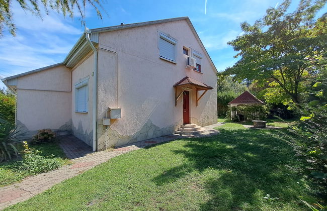 3 bedroom House in Balatonfenyves with garden and terrace - Photo 14