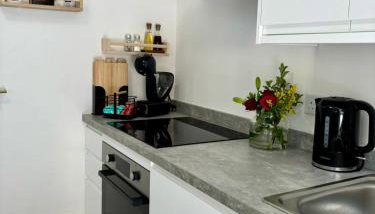 Stylish and Chic Seaside Apartment - Foto 4