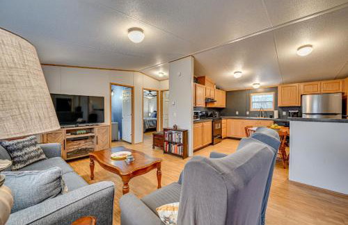 Boat, Fish, Hike and Explore Cozy Home in Bronston - Foto 6