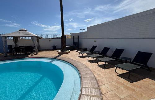 Large Villa in Maspalomas with Huge Private Pool, Jacuzzi & Gym - Foto 19