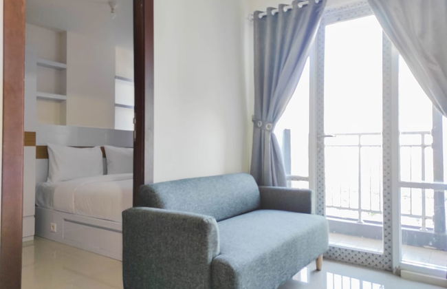 Homey and Comfy 2BR at Vida View Apartment - Foto 9